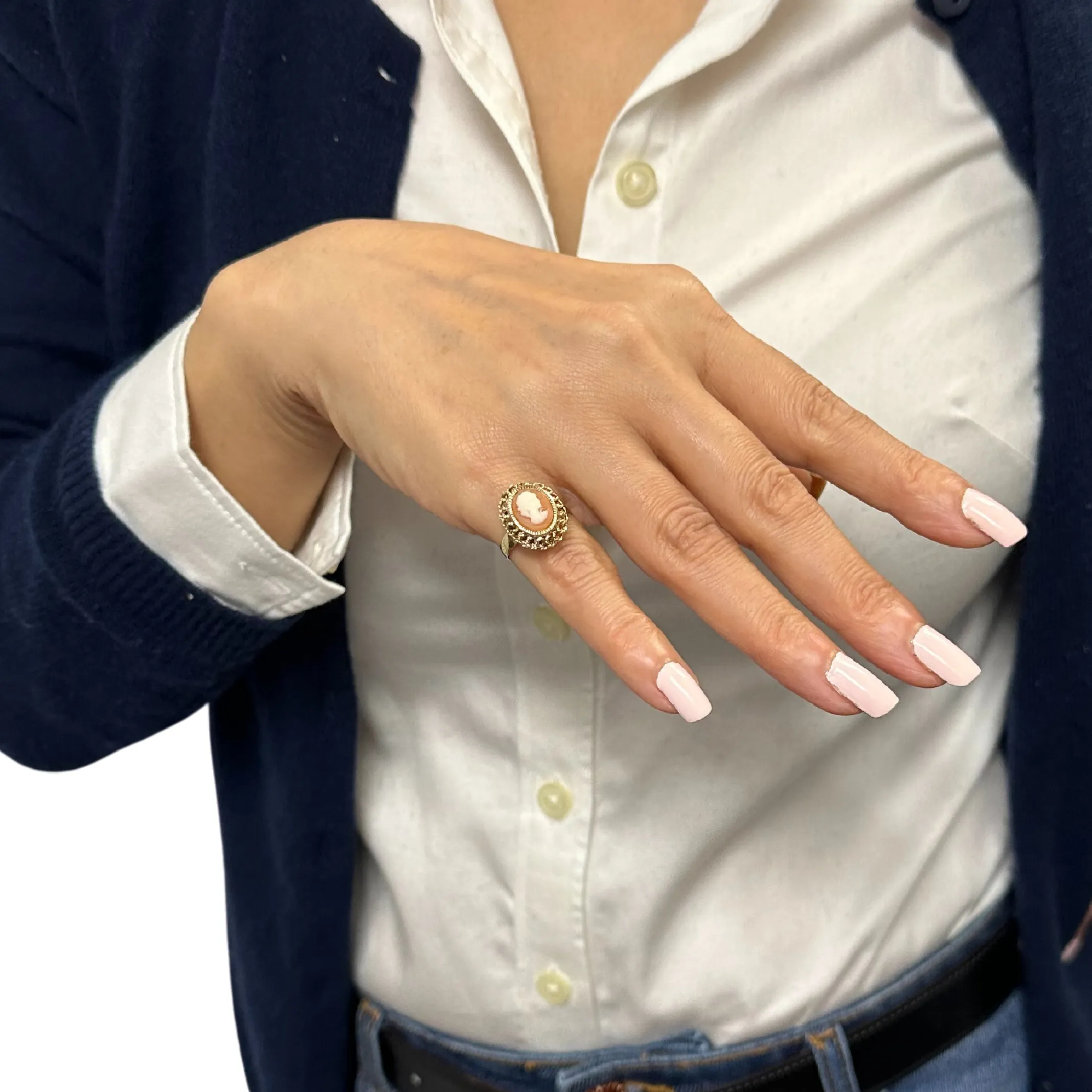 Vintage Cameo 14k Gold Ring
