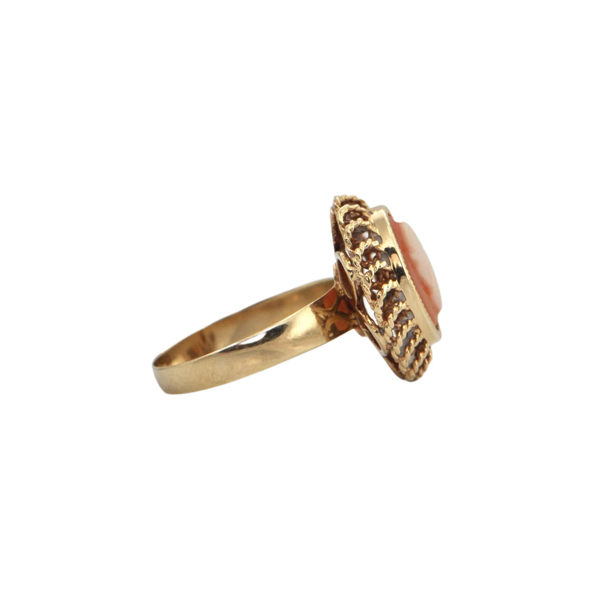 Vintage Cameo 14k Gold Ring