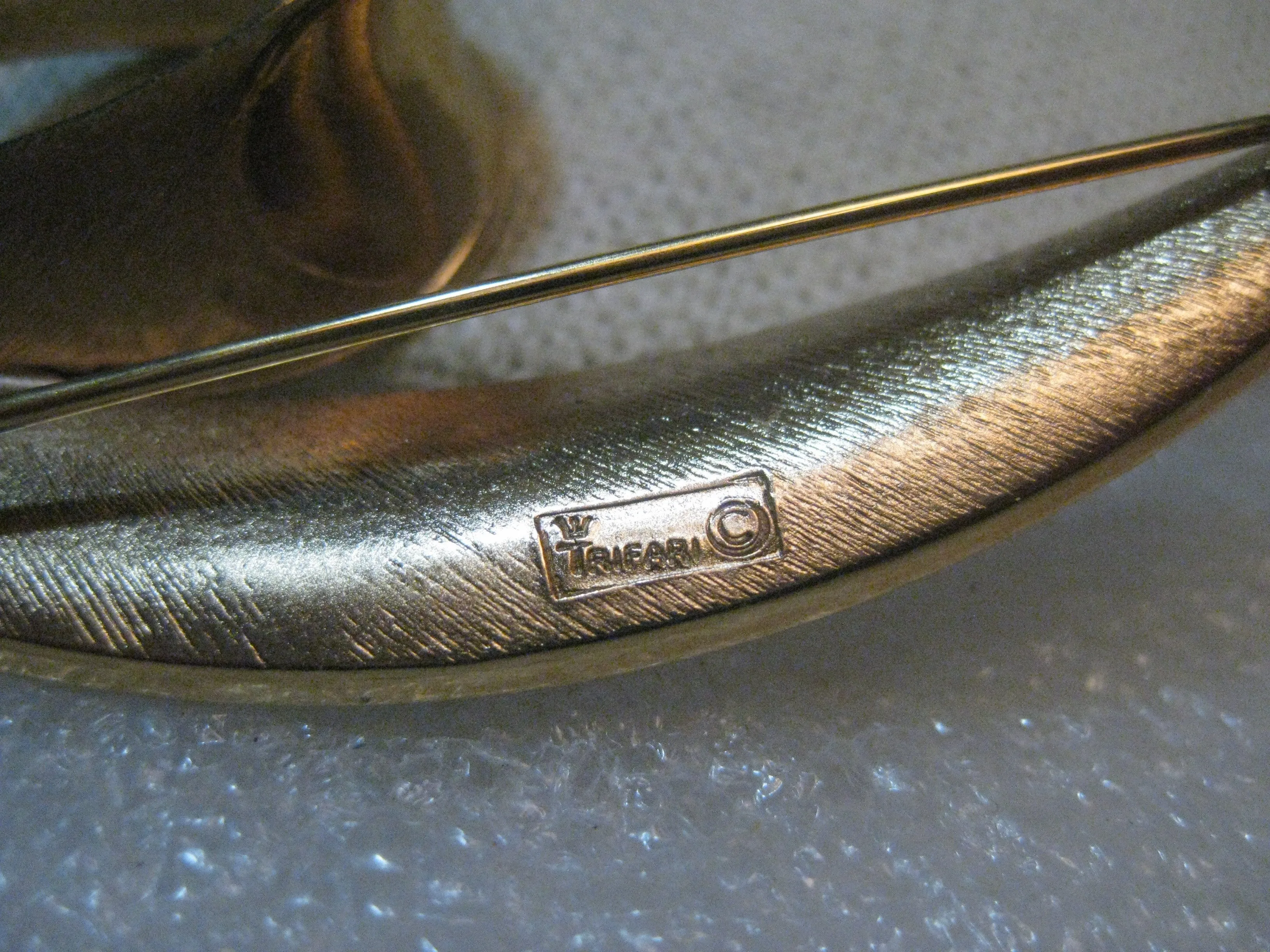 Vintage Crown Trifari Stem Brooch, 1960's Modern Design, 3.5", Gold Tone