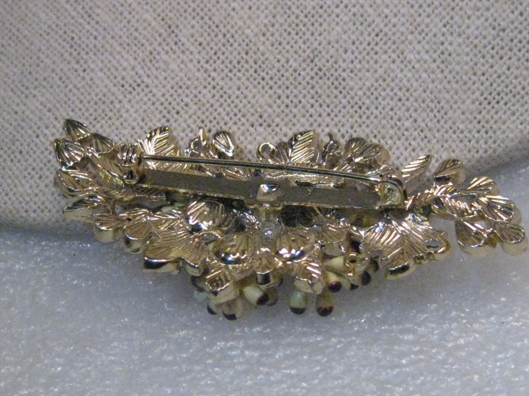 Vintage Florenza Mid-Century Grape Cluster Brooch, Rhinestones, Enameling, RARE 2.75"