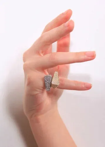 Yvonne Leon Grey Diamond Matte Gold Diva Ring